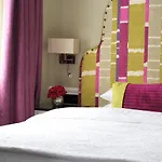 Hayes Hotel