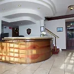 Hayes Hotell 3*