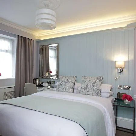 Hayes Hotel