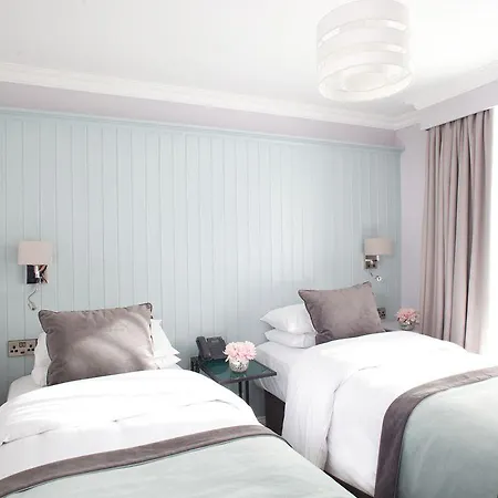 Hayes Hotel