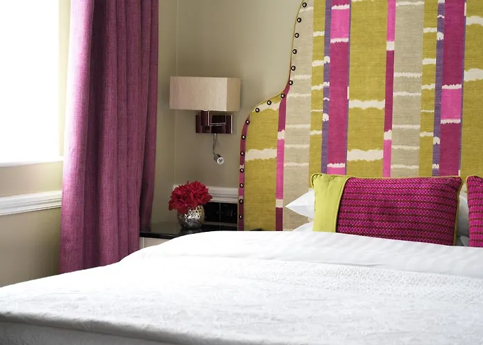 Hayes Hotel